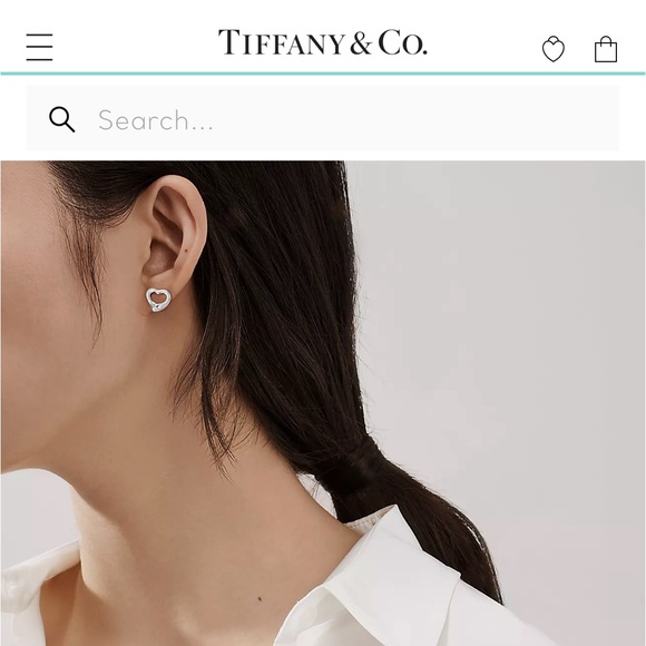 Tiffany & Co. Elsa Peretti Open Heart Stud earring! Brand new, never worn! - Picture 3 of 11